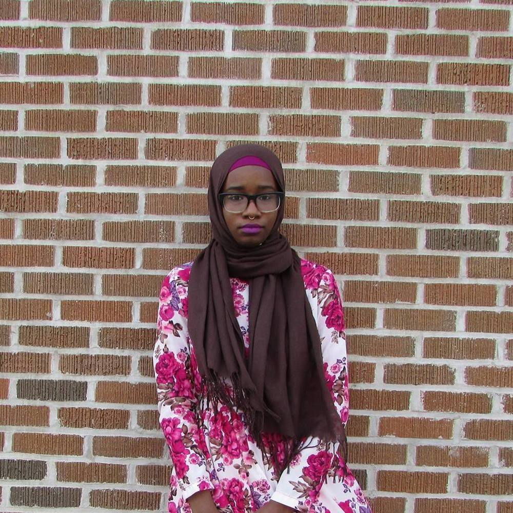 Meet your Posher, Hasinah